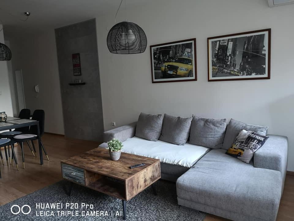 Sea Garden Apartment Idm Varna Exterior photo